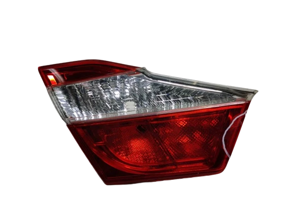 Genuine Toyota 8159106500 Left Side Boot Lid Tail Light – Toyota Aurion 2012–2015