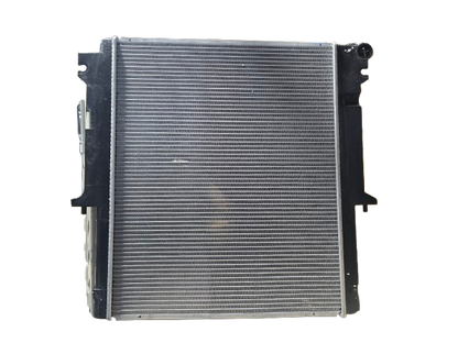 Mitsubishi Triton Radiator 2006–2009 6-Cyl Petrol Manual 26mm | KWM KRA60137