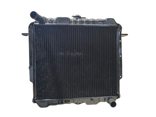 Toyota LandCruiser 70 Series Radiator 1984–1990 Manual 4.0L 6 Cylinder Copper Brass | KWM KRA20242