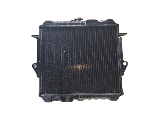 Toyota LandCruiser 70 Series Radiator 1984–1990 Manual 4.0L 6 Cylinder Copper Brass | KWM KRA20242