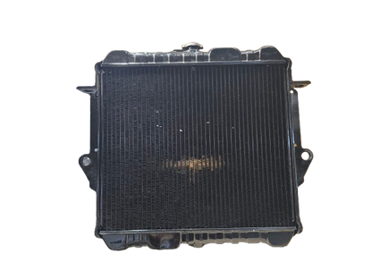 Toyota LandCruiser 70 Series Radiator 1984–1990 Manual 4.0L 6 Cylinder Copper Brass | KWM KRA20242