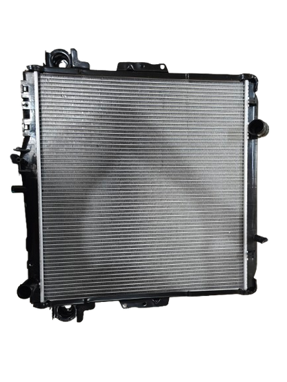 Toyota LandCruiser 70 Series Radiator 2007–Onward Manual 48mm | KWM KRA20540