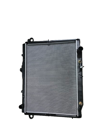 Toyota LandCruiser 100 Series Radiator 1998–2007 Auto V8 32mm | KWM KRA20174