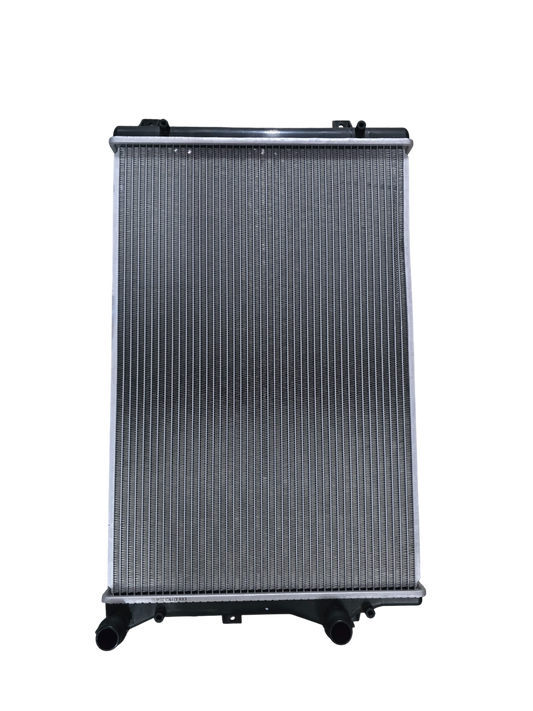 Audi A3 Volkswagen Golf EOS Radiator 2007–2014 Auto 32mm | Kiwami KRA71048