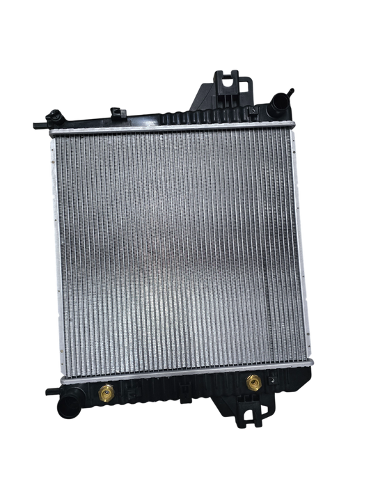 Jeep Cherokee Radiator KJ 3.7L V6 2001–2008 Auto 28mm | Kiwami KRA41048