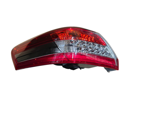 Toyota Camry Tail Light LH Quarter 2009–2011 | Depo 21219T9LU