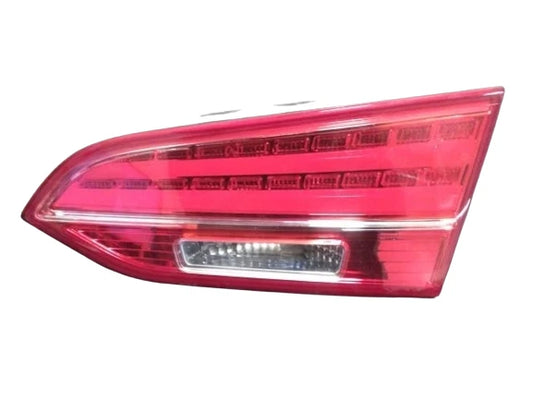 Hyundai Santa Fe Tail Light – Right Side | OEM Part 924062W135 (2012–2014)