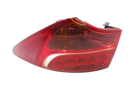 Hyundai Tail Light – Right Side | OEM Part 924202W035