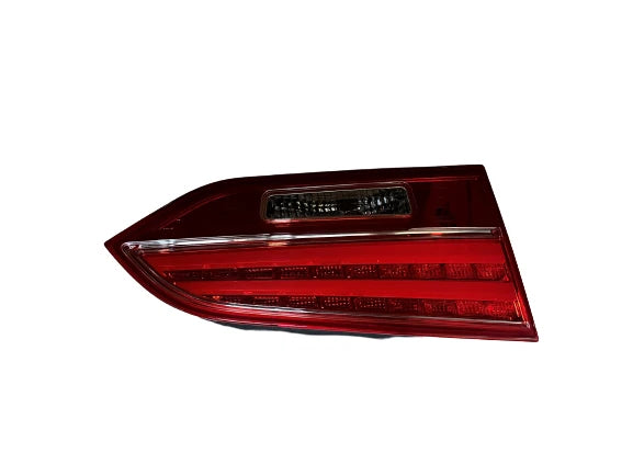 924502W135 Hyundai Santa Fe Tail Light – Left Side (2014–2015)