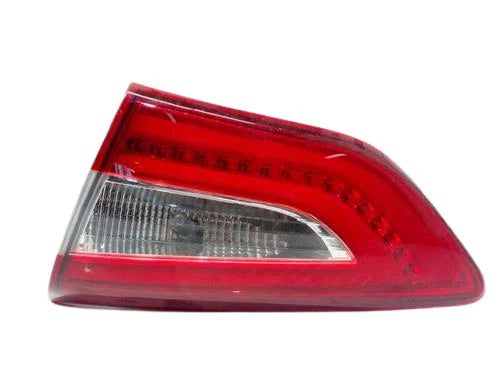 Hyundai i30 Tail Light – Right Side | OEM Part 92404A5110 (2015–2017)